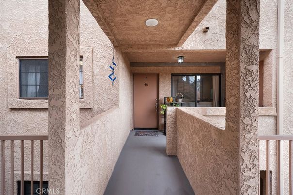 Exterior, Recessed Lighting