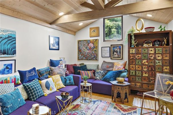Interior, Living room, Recessed Lighting, Wooden Beams, Wooden Ceilings, Wood Texture Flooring