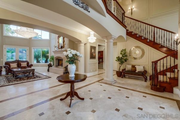 Chandelier, Fireplace, Interior, Living room