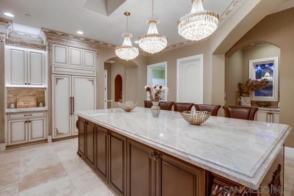 Chandelier, Dining room, Interior, Kitchen, Recessed Lighting