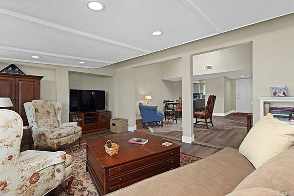 Dining room, Interior, Living room, Recessed Lighting, Wood Texture Flooring