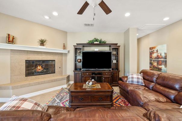Fireplace, Interior, Living room, Recessed Lighting