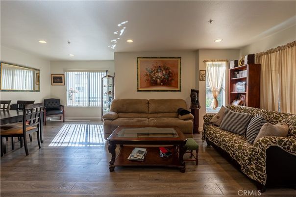 Dining room, Interior, Living room, Recessed Lighting, Wood Texture Flooring