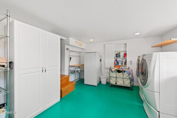 Interior, Recessed Lighting, Washer