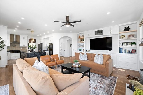 Interior, Kitchen, Living room, Pendant Lights, Recessed Lighting, Stainless Steel Appliances, Wood Texture Flooring