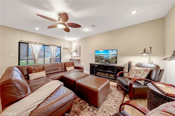 Fireplace, Interior, Living room, Recessed Lighting