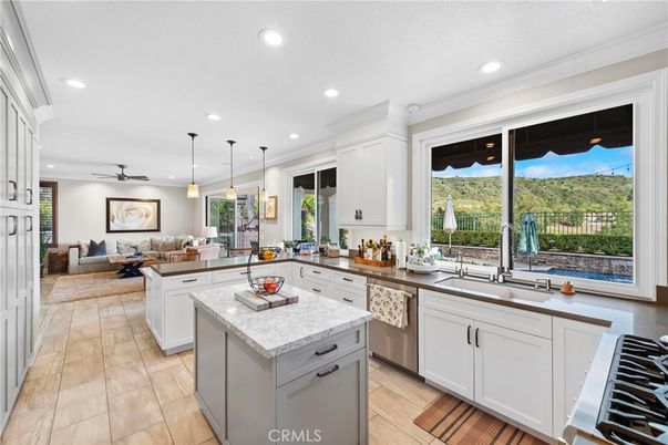 Interior, Kitchen, Living room, Pendant Lights, Recessed Lighting