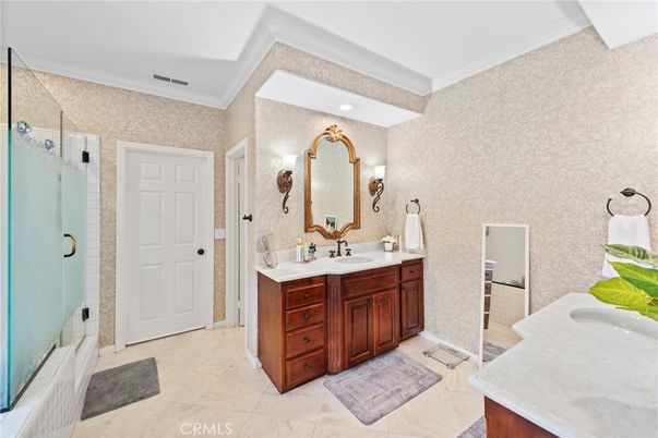 Bathroom, Dual Sink Vanities, Glass Shower, Interior, Recessed Lighting
