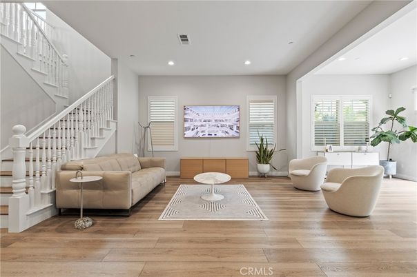 Interior, Living room, Recessed Lighting, Wood Texture Flooring