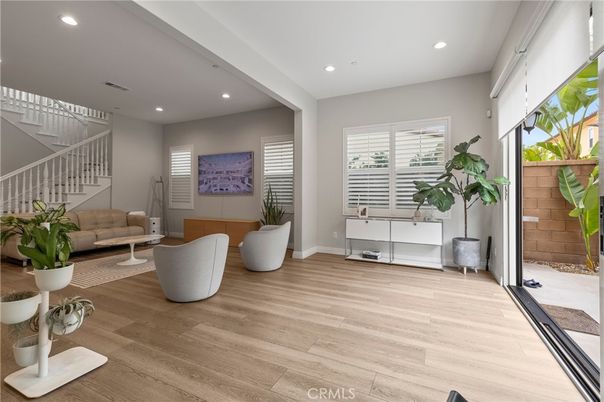 Interior, Living room, Recessed Lighting, Wood Texture Flooring