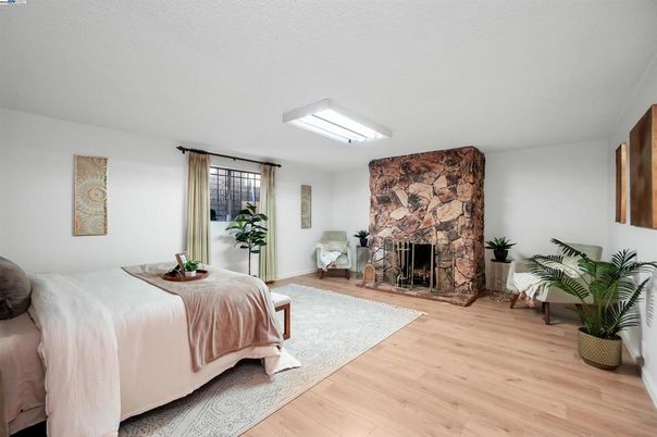 Bedroom, Fireplace, Interior, Wood Texture Flooring
