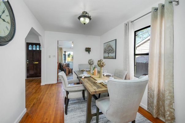 Dining room, Interior, Wood Texture Flooring
