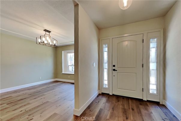 Chandelier, Empty room, Interior, Wood Texture Flooring