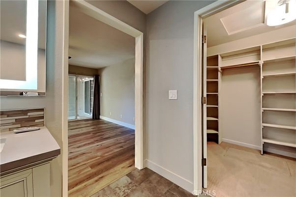 Interior, Recessed Lighting, Walk-in Closets, Wood Texture Flooring