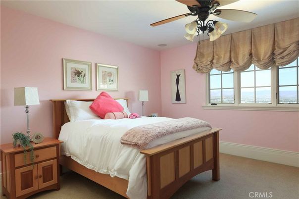 Bedroom, Interior, Water