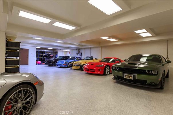 Garage, Interior, Recessed Lighting