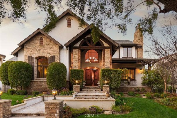 Exterior, Facade, Tudor Revival