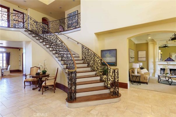 Fireplace, Interior, Recessed Lighting