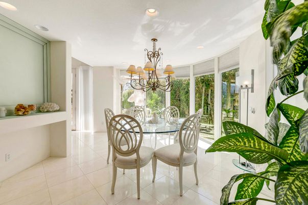 Chandelier, Dining room, Interior, Recessed Lighting