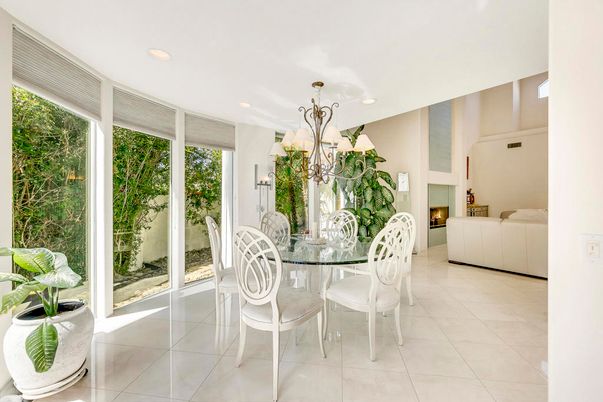 Chandelier, Dining room, Fireplace, Interior, Recessed Lighting