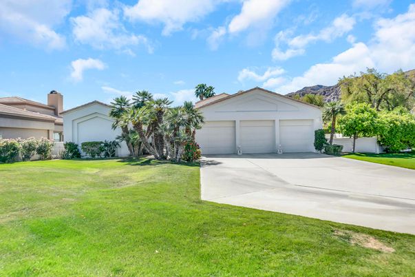 Backyard, Detached Garage, Exterior