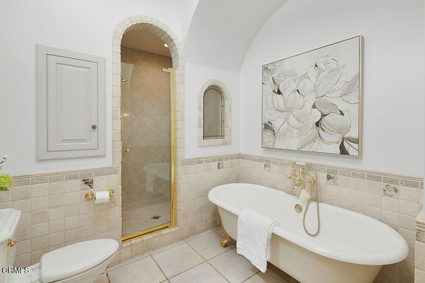 Bathroom, Free Standing Baths, Glass Shower, Interior