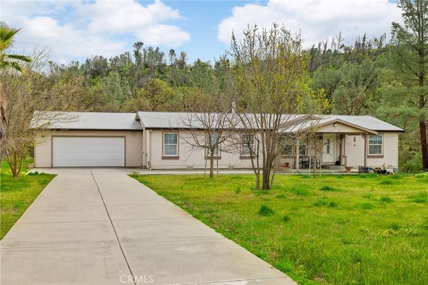Attached, Backyard, Exterior, Facade, Ranch