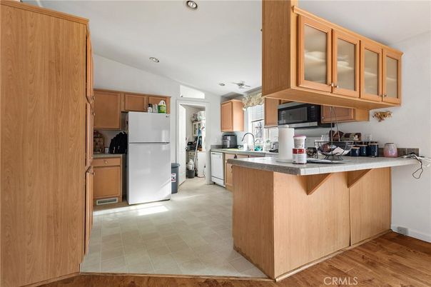 Interior, Kitchen, Recessed Lighting, Wood Texture Flooring