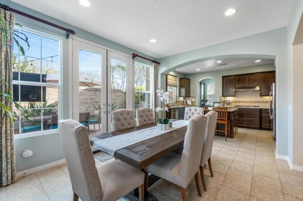 Dining room, Interior, Kitchen, Recessed Lighting