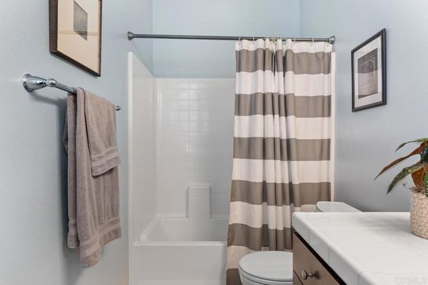 Bathroom, Interior, Tile Countertops