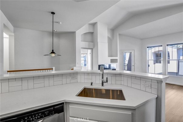 Interior, Kitchen, Pendant Lights, Wood Texture Flooring