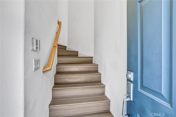 DE Listing image placeholder
