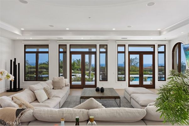 Interior, Living room, Recessed Lighting, Water