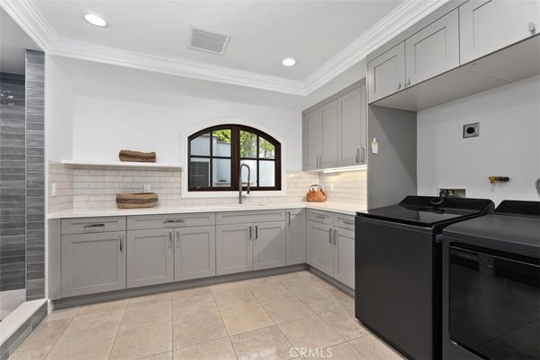 Interior, Recessed Lighting, Washer
