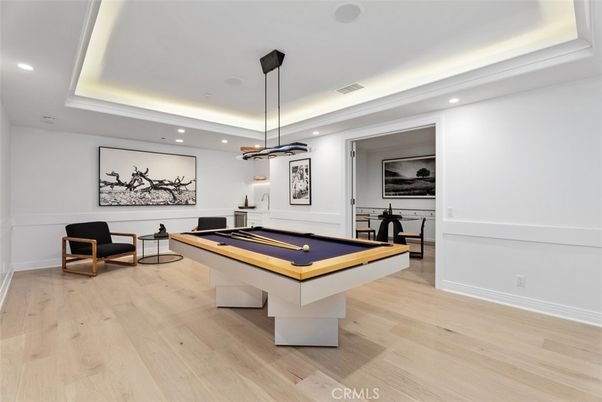 Billiard Table, Game Room, Interior, Pendant Lights, Recessed Lighting, Wood Texture Flooring
