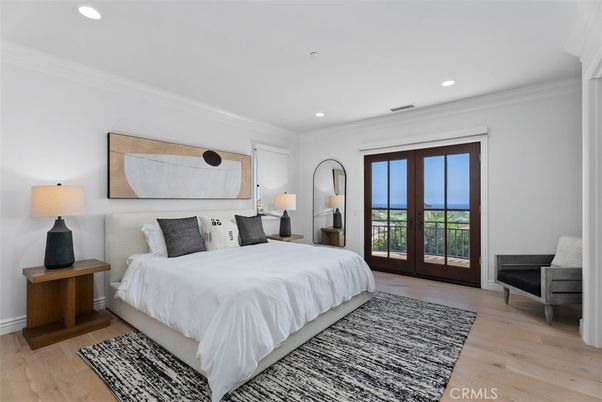Bedroom, Interior, Recessed Lighting, Water, Wood Texture Flooring