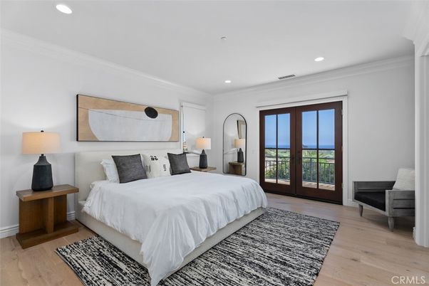 Bedroom, Interior, Recessed Lighting, Water, Wood Texture Flooring