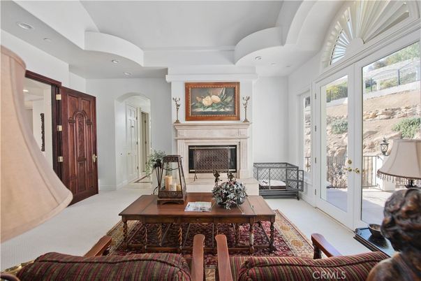 Fireplace, Interior, Living room, Recessed Lighting