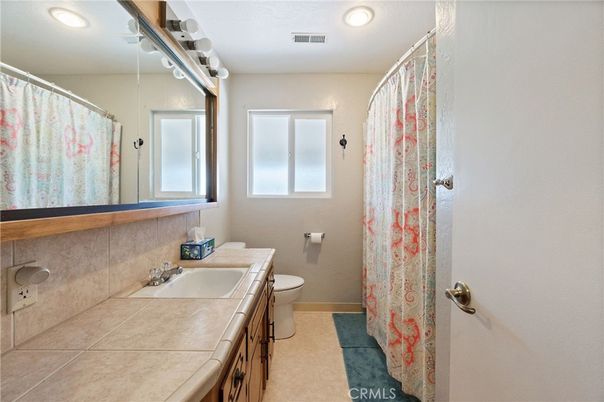 Bathroom, Interior, Recessed Lighting, Tile Countertops