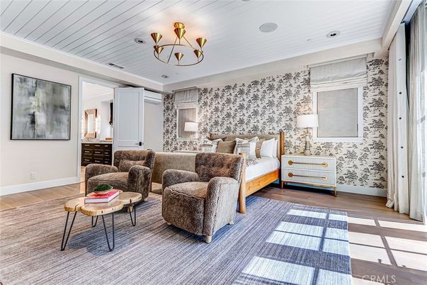 Bedroom, Chandelier, Interior, Recessed Lighting, Wood Texture Flooring