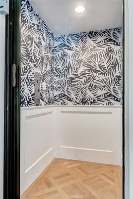 Elevator, Interior, Recessed Lighting, Wood Texture Flooring