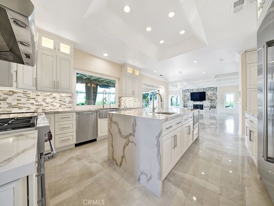 Interior, Kitchen, Pendant Lights, Recessed Lighting, Stainless Steel Appliances