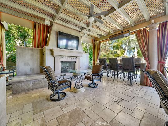 Exterior, Fireplace