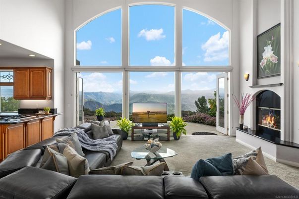 Fireplace, Interior, Living room, Recessed Lighting