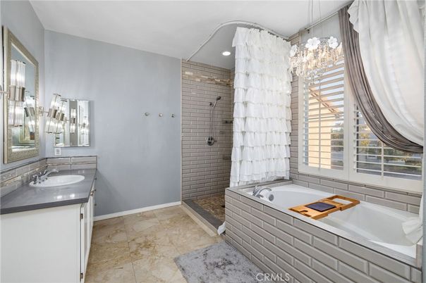 Bathroom, Dual Sink Vanities, Interior, Pendant Lights, Recessed Lighting