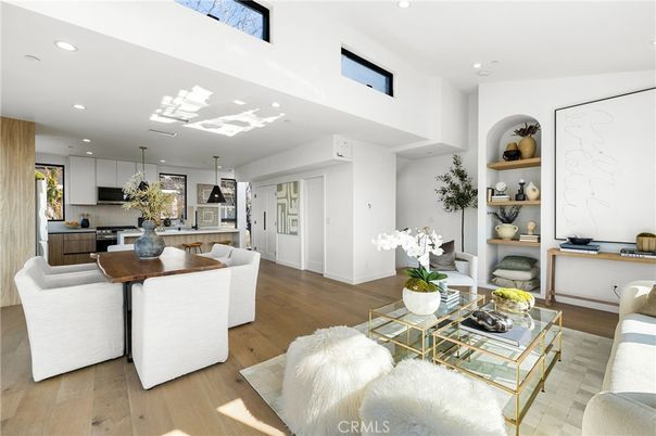 Dining room, Interior, Kitchen, Living room, Pendant Lights, Recessed Lighting, Wood Texture Flooring