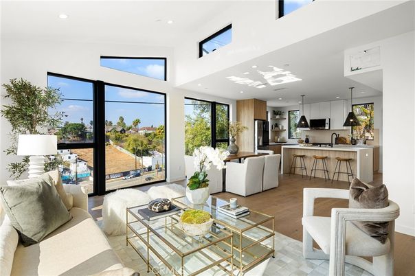 Dining room, Interior, Kitchen, Living room, Pendant Lights, Recessed Lighting, Wood Texture Flooring