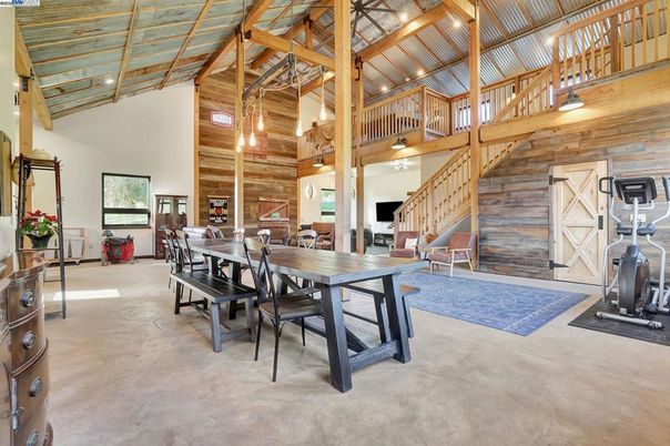 Dining room, Fitness Equipment, Interior, Wooden Beams, Wooden Ceilings, Wooden Walls