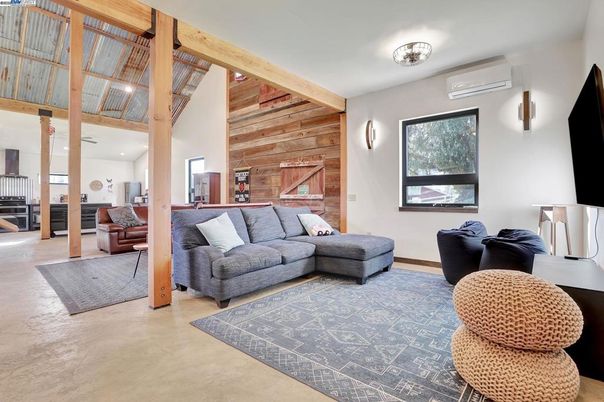 Interior, Living room, Wooden Beams, Wooden Walls