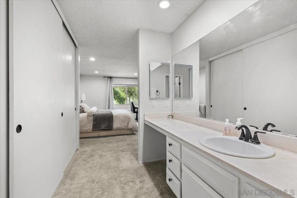 Bathroom, Bedroom, Dual Sink Vanities, Interior, Recessed Lighting